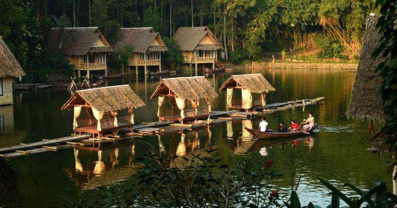 Booking.com/Kampung Sampireun